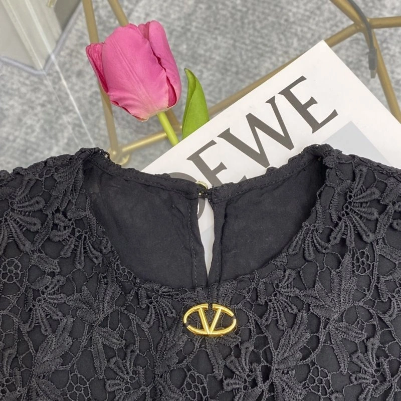 ModernLook Valentino Dress Suits 174489