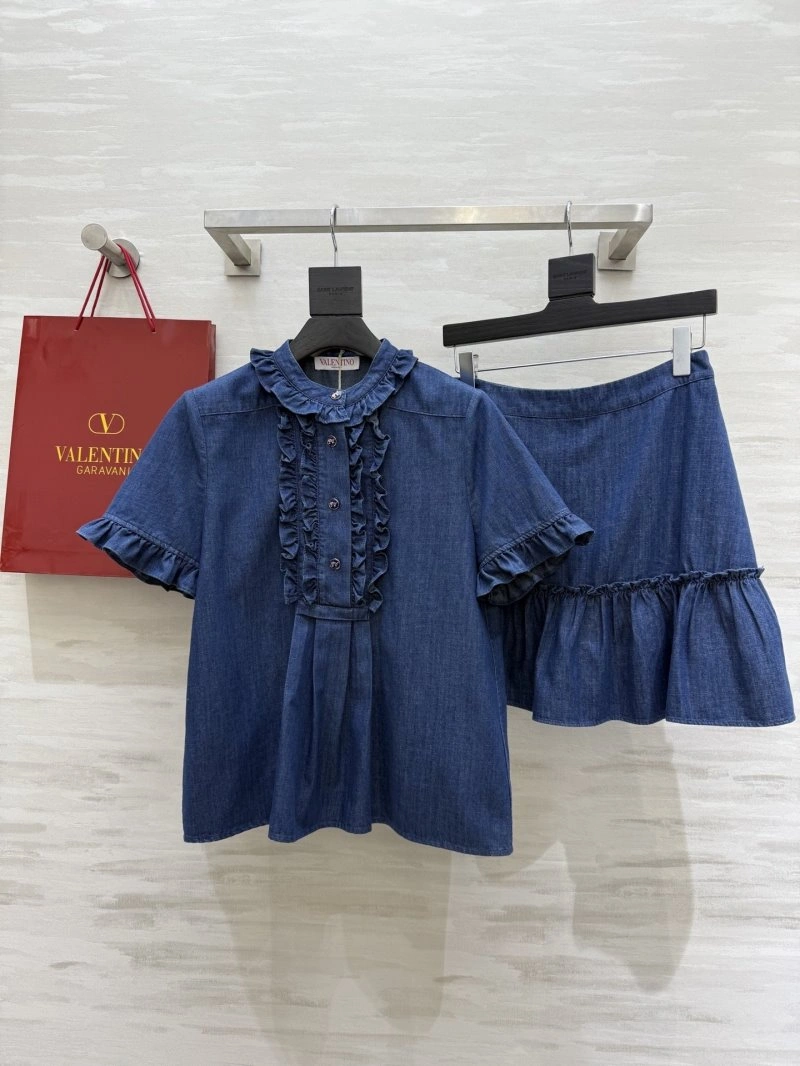 Soft Valentino Dress Suits 174487