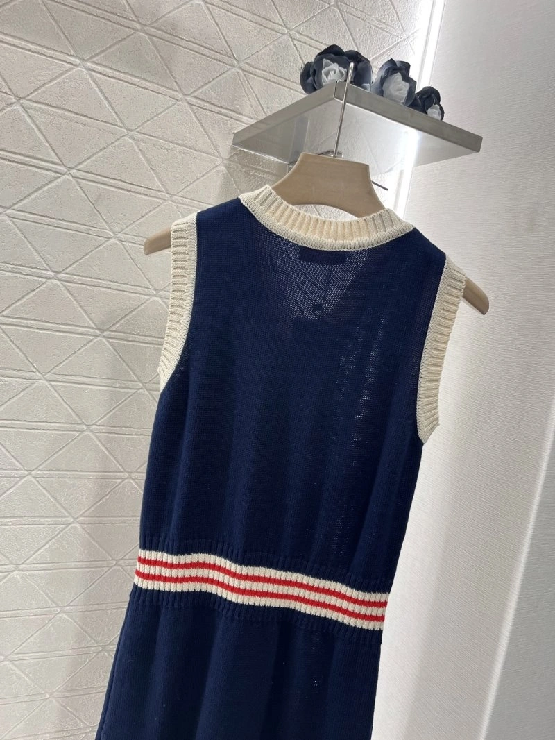 Durable Valentino Dress 174413