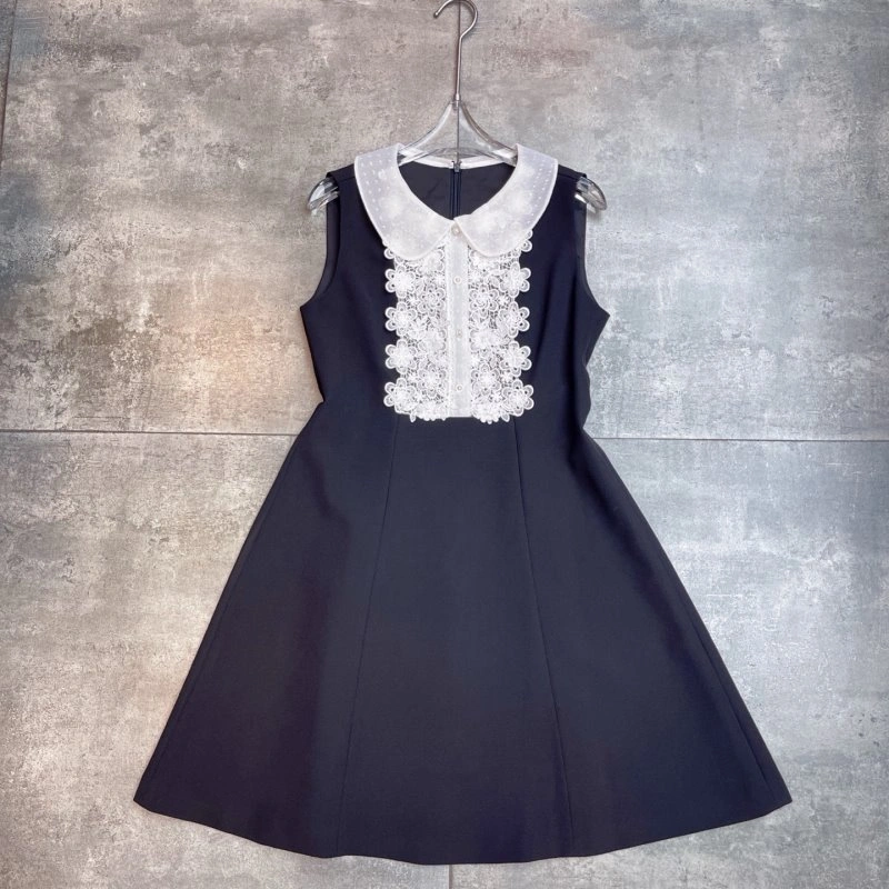 Valentino Dress Sophisticated 174370