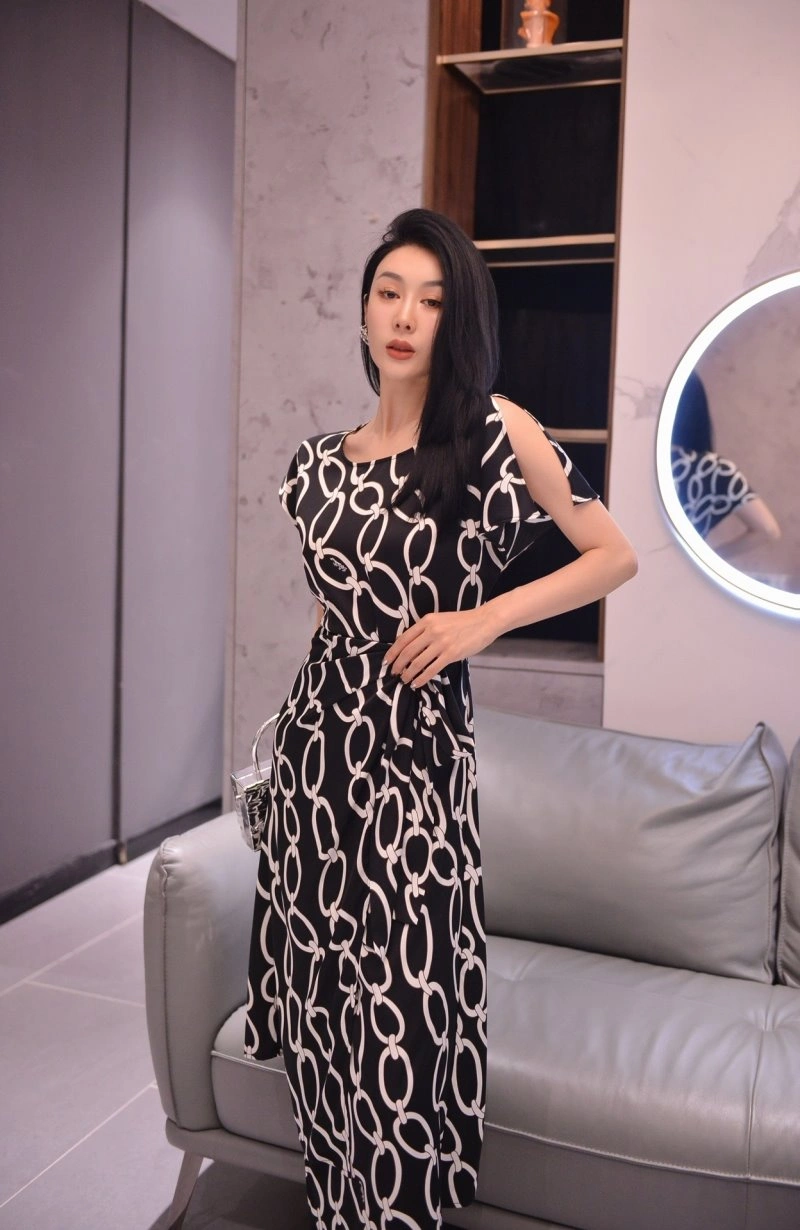 MoistureWicking Valentino Dress 174338
