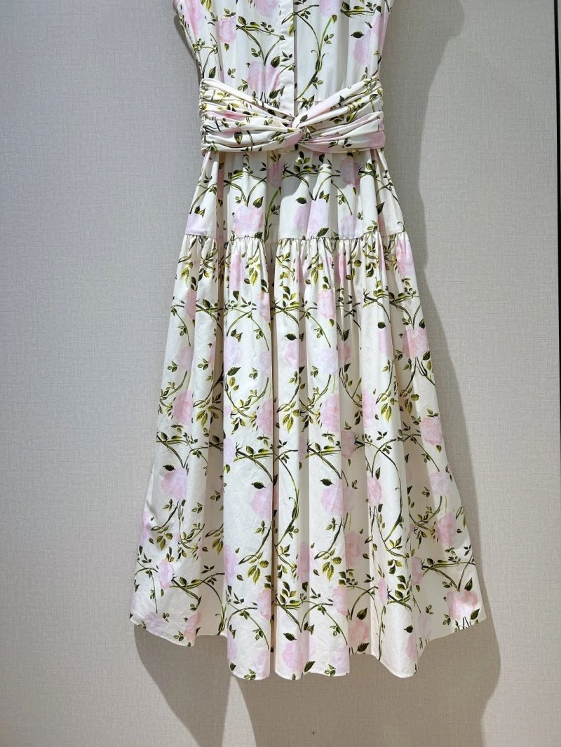 Durable Valentino Dress 174613