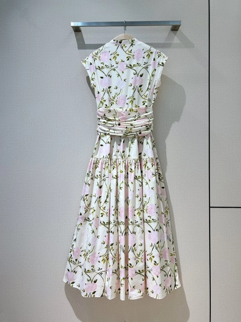 Durable Valentino Dress 174613