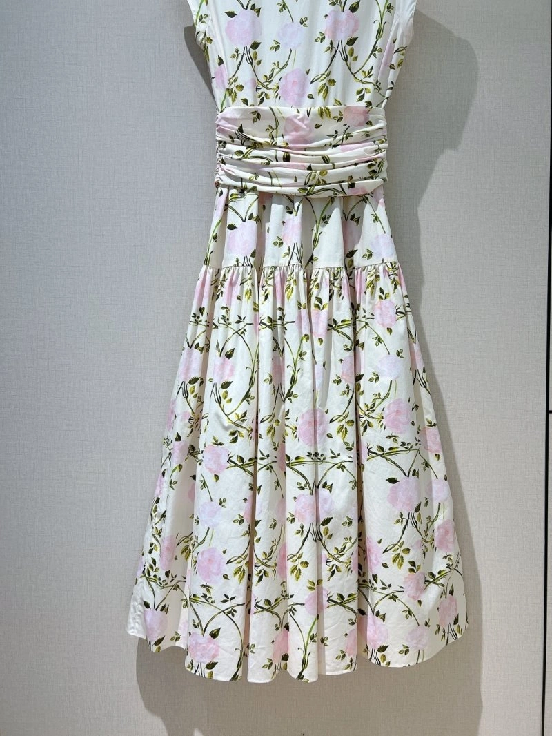 Durable Valentino Dress 174613