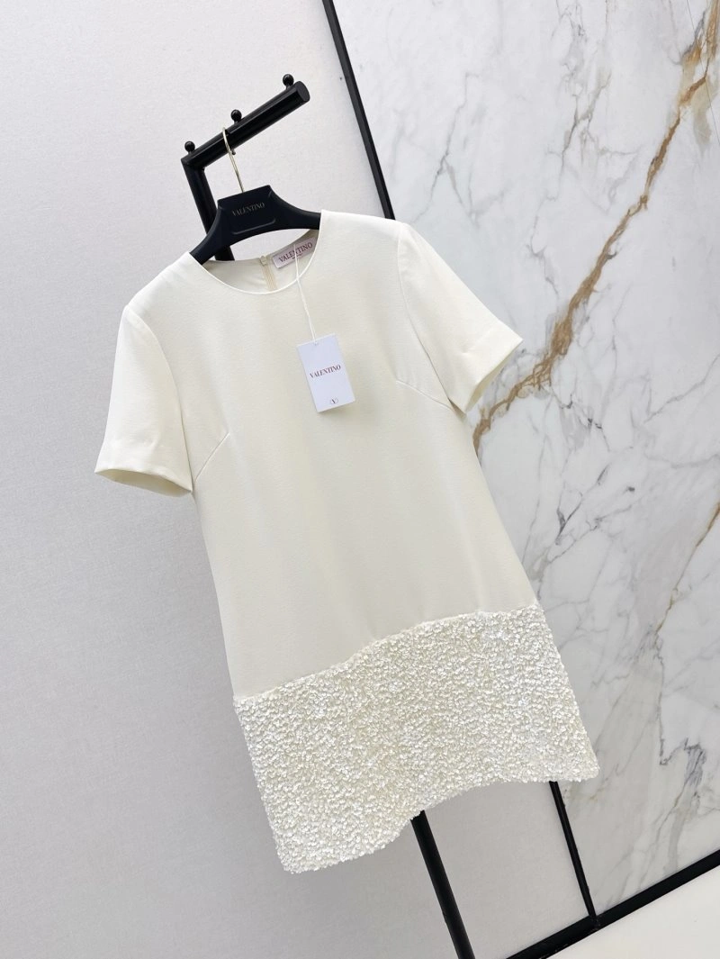 Supportive Valentino Dress 174188
