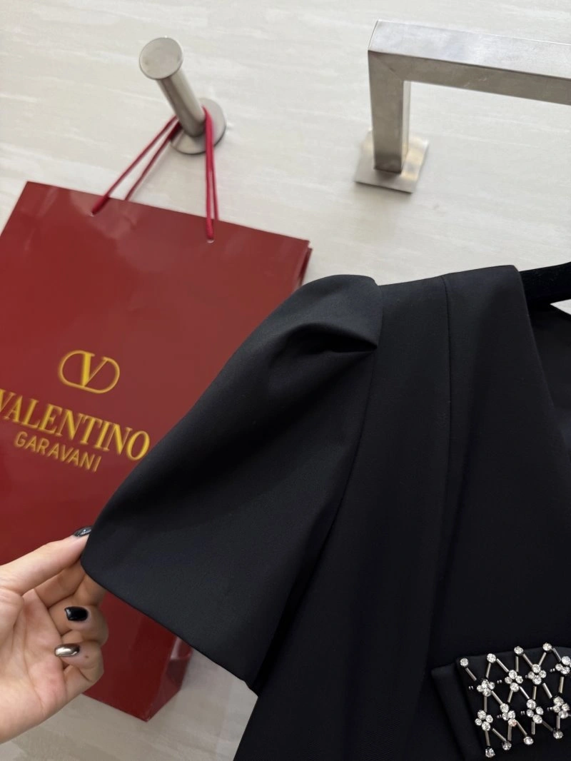 UrbanStyle Valentino Dress 174448