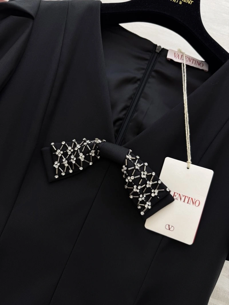 UrbanStyle Valentino Dress 174448