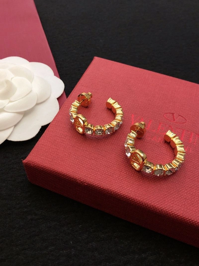 GoAnywhere Valentino Earrings 213624