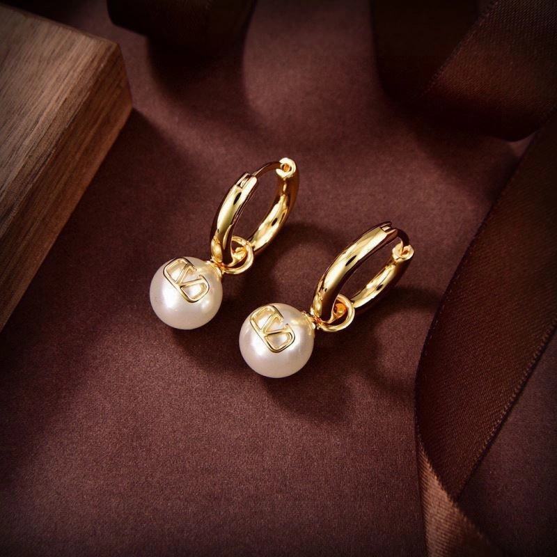 Valentino Earrings Sleek 213614