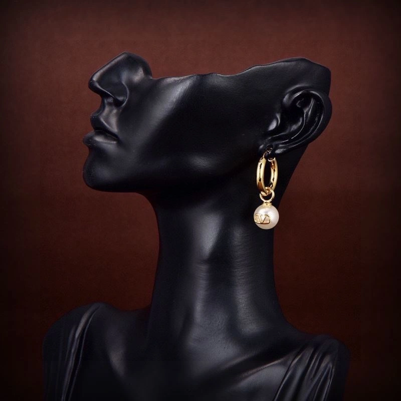 Valentino Earrings Sleek 213614