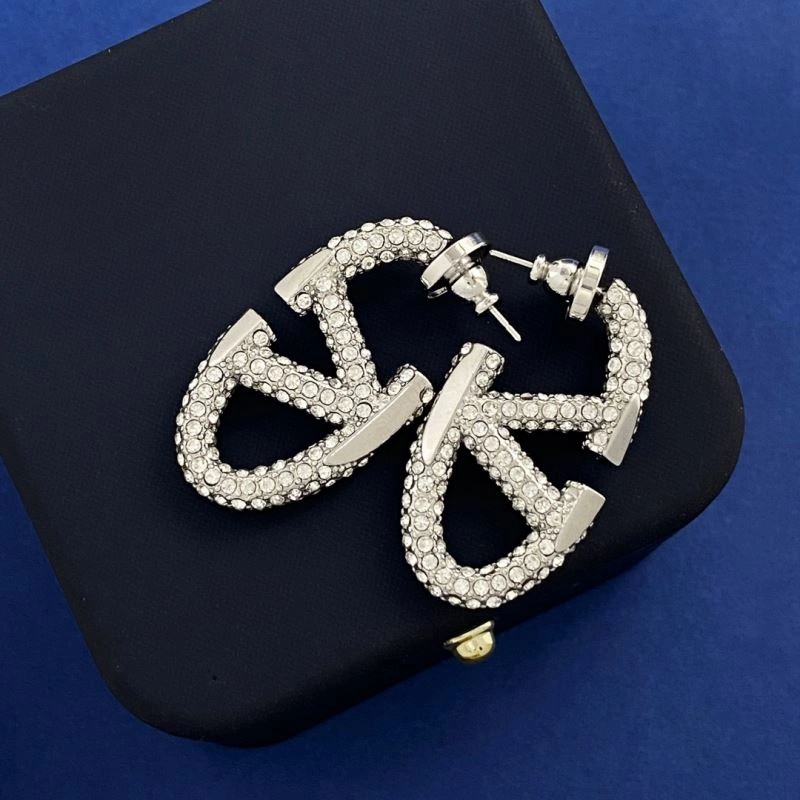 Versatile Valentino Earrings 213198