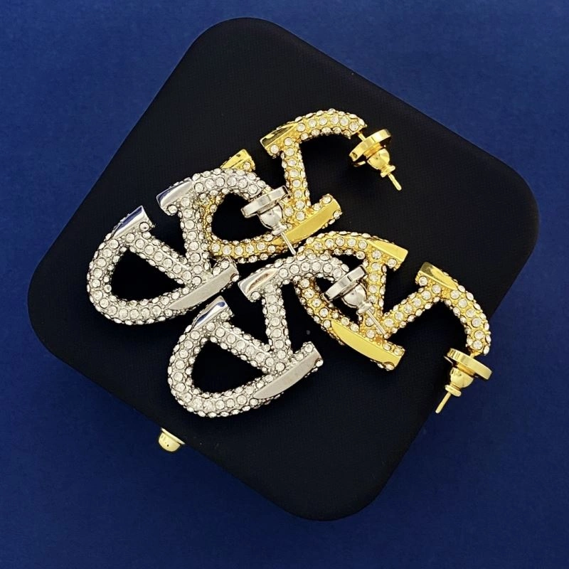Versatile Valentino Earrings 213198