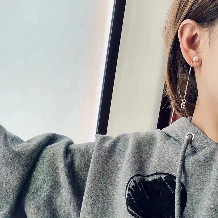 Comfortable Valentino Earrings 213201