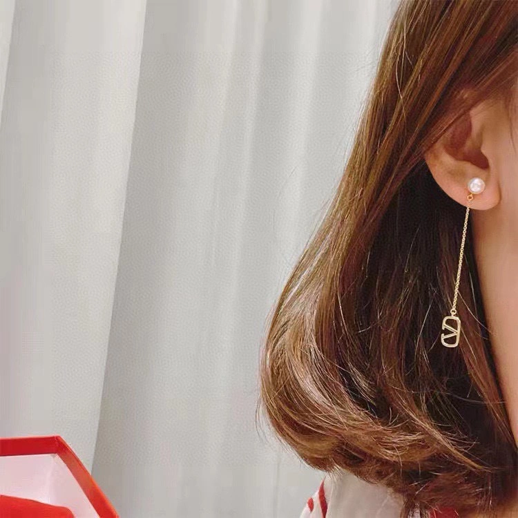 Comfortable Valentino Earrings 213201