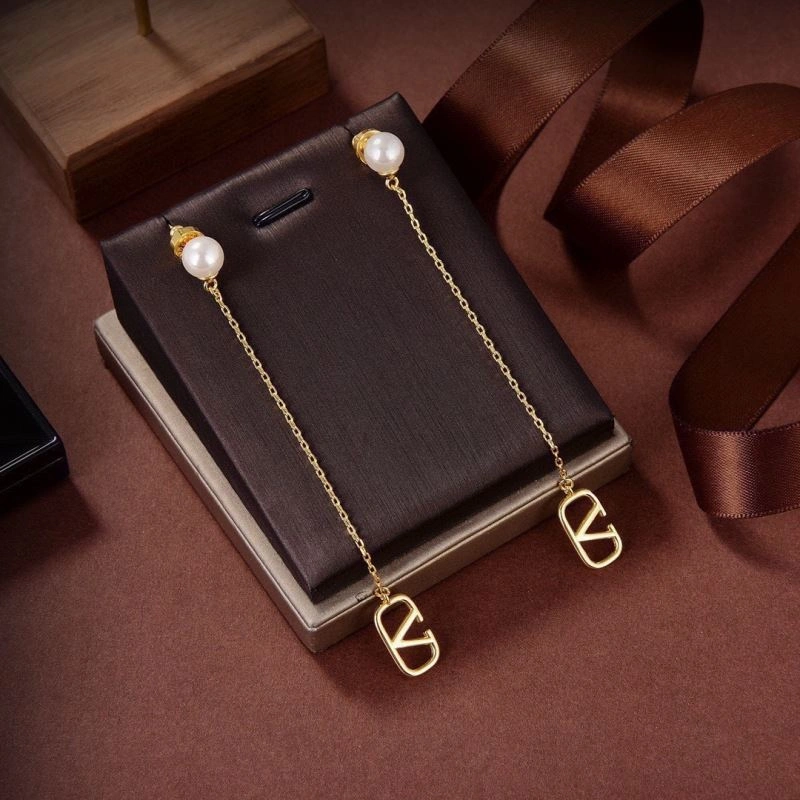 Comfortable Valentino Earrings 213201