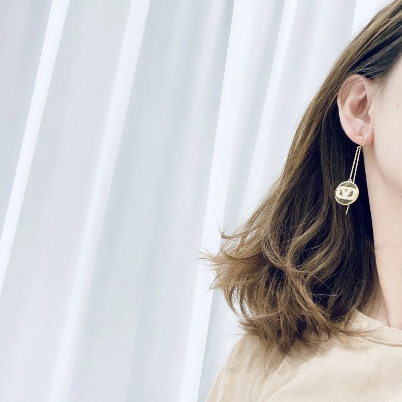 Valentino Earrings Versatile 214446