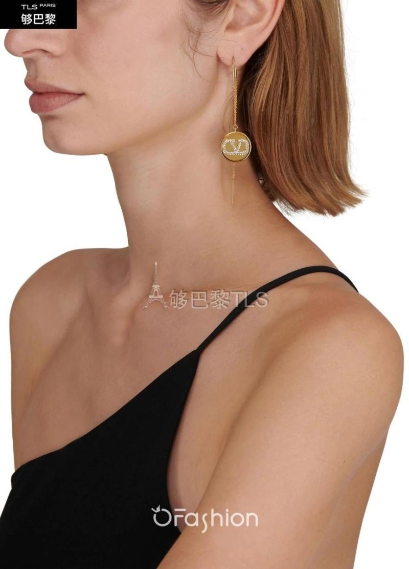 Valentino Earrings Versatile 214446