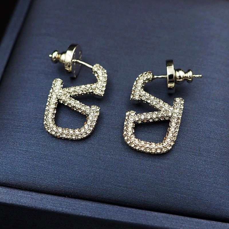 Sophisticated Valentino Earrings 212810