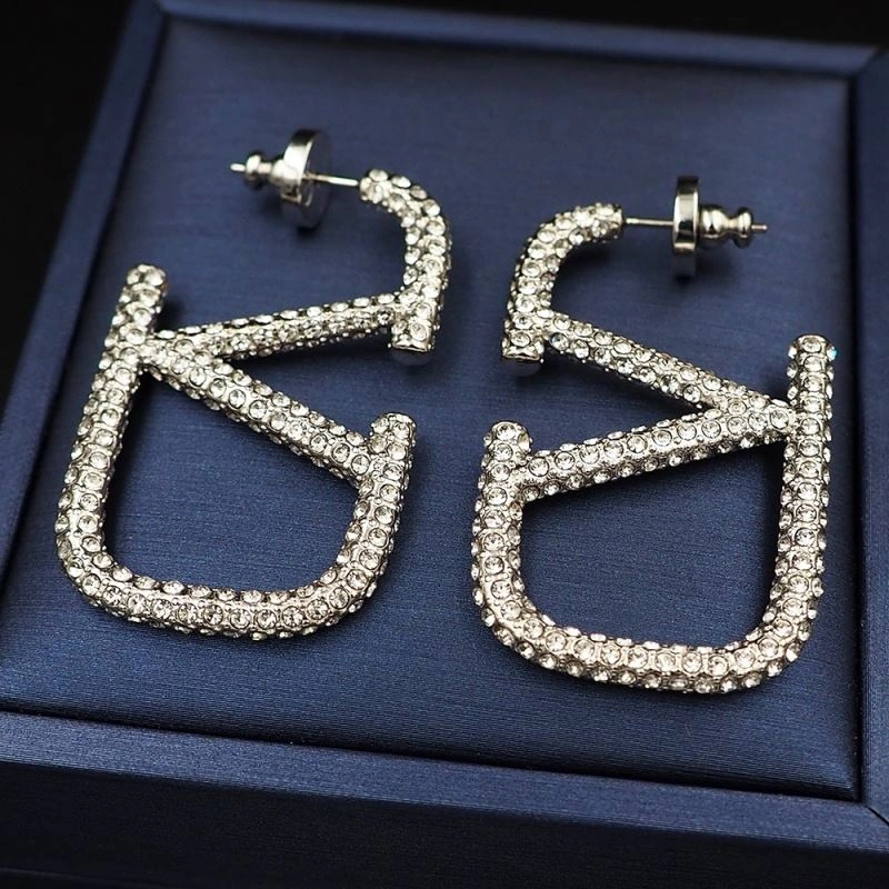 Comfortable Valentino Earrings 212807
