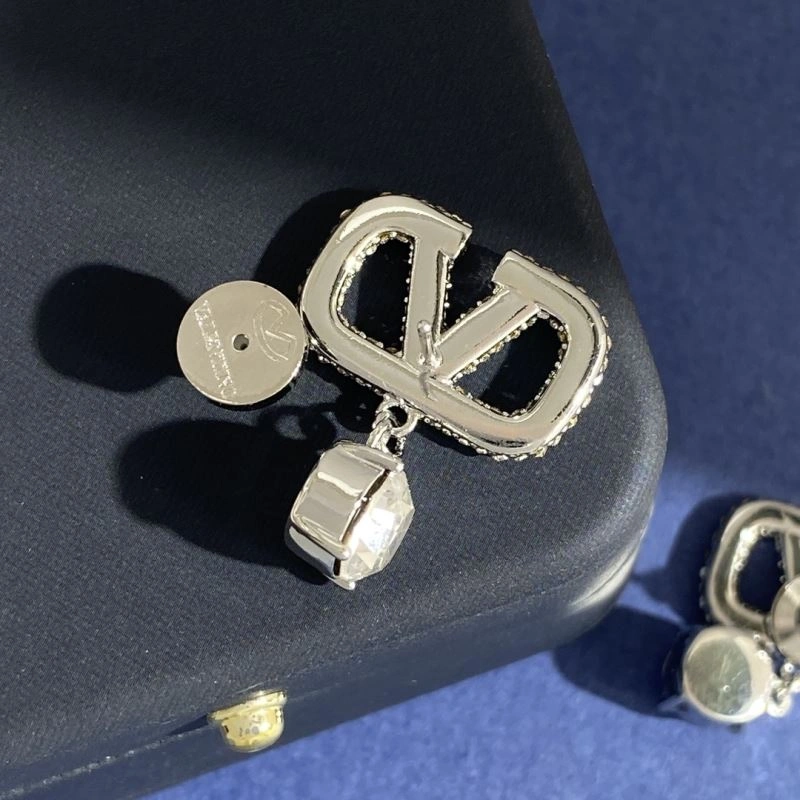 Premium Valentino Earrings 211648