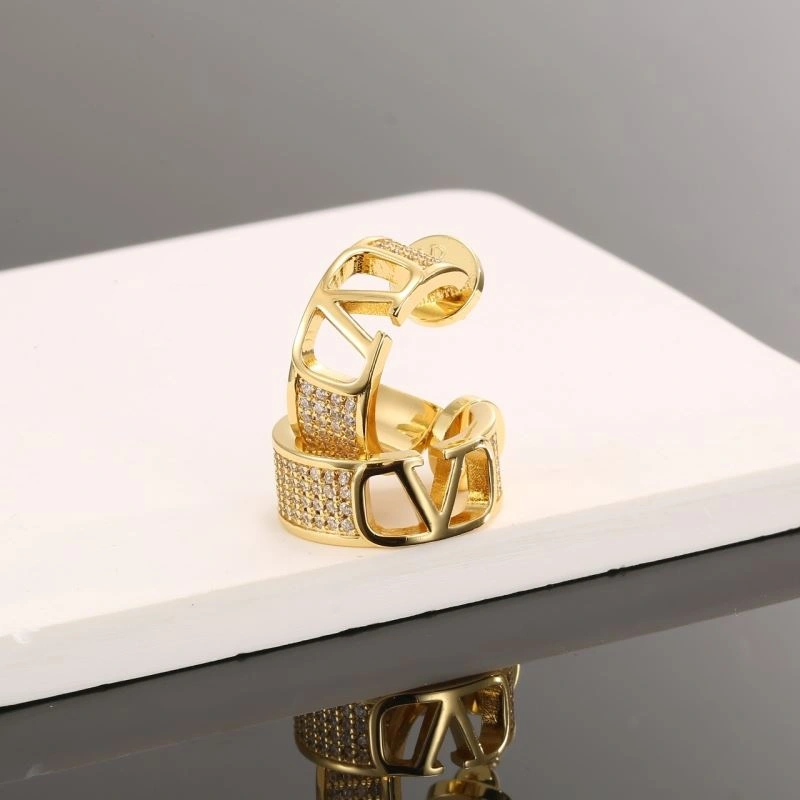 Timeless Valentino Earrings 211643