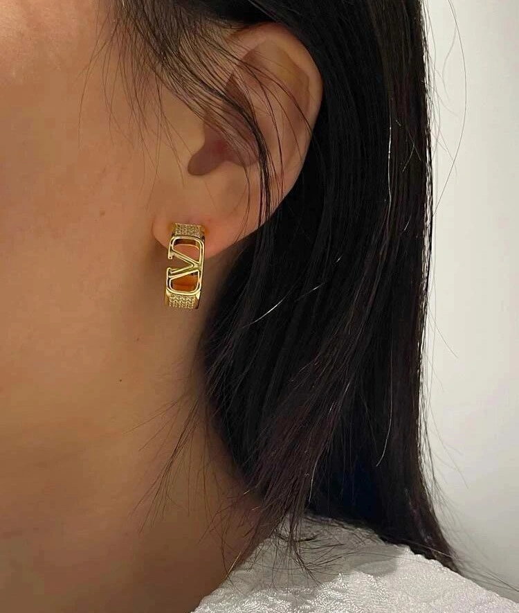 Timeless Valentino Earrings 211643