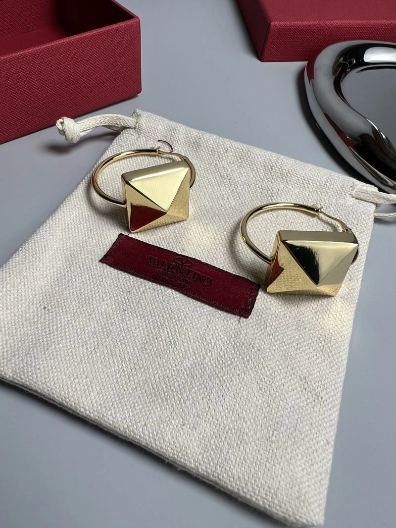 Soft Valentino Earrings 211057