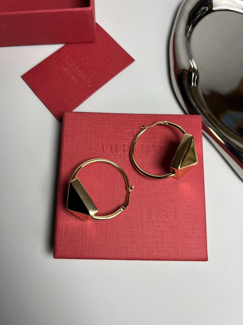 Soft Valentino Earrings 211057