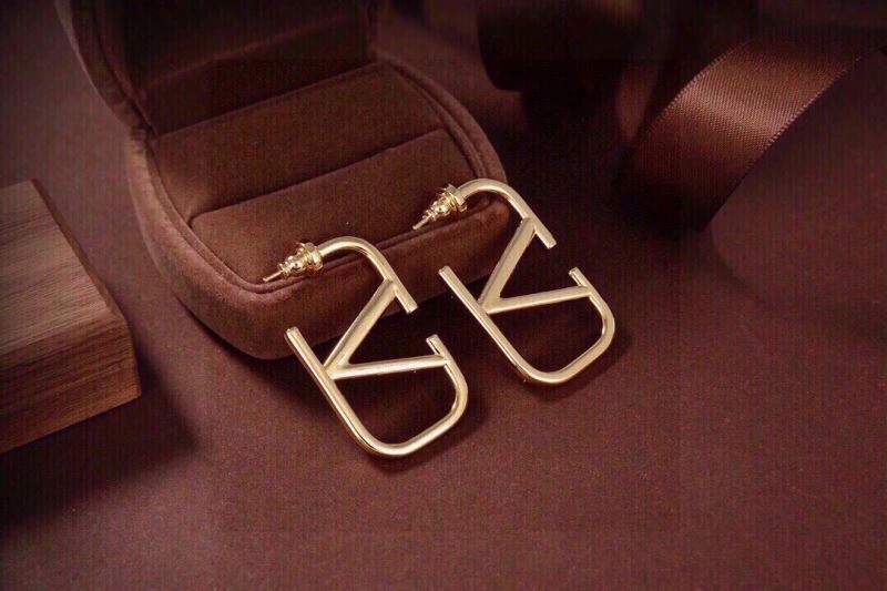 Valentino Earrings Comfortable 211045
