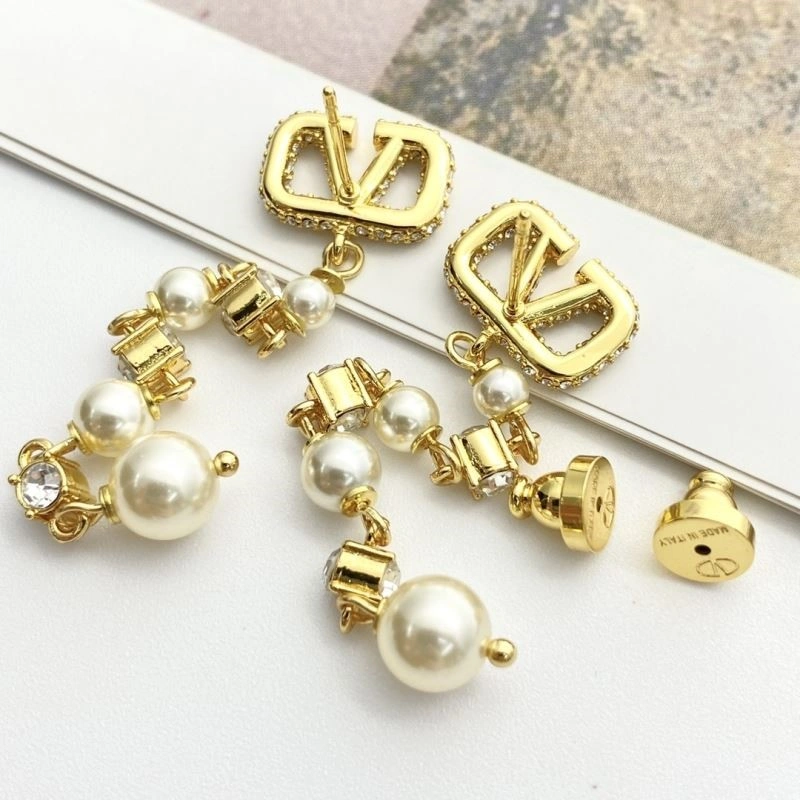 Durable Valentino Earrings 210339