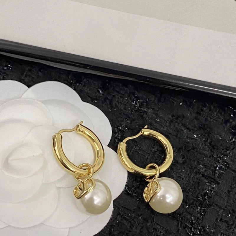 Valentino Earrings Modern 210325