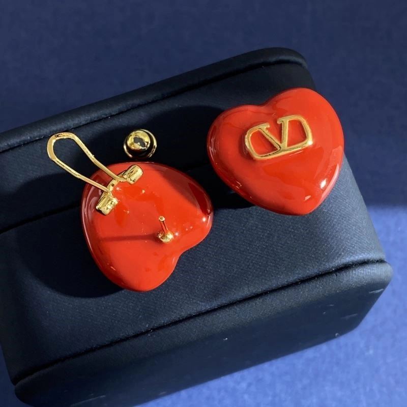 Fashionable Valentino Earrings 210327