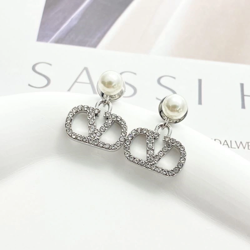 Valentino Earrings Elegant 210328