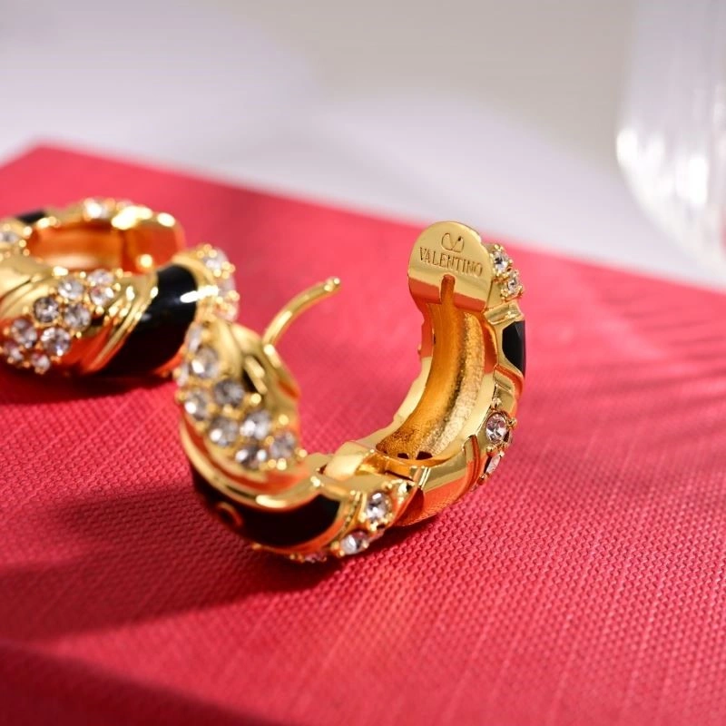 Minimalist Valentino Earrings 210324