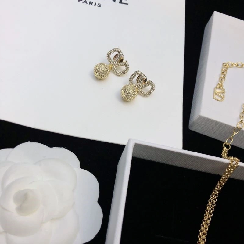 Valentino Earrings StreetReady 210347