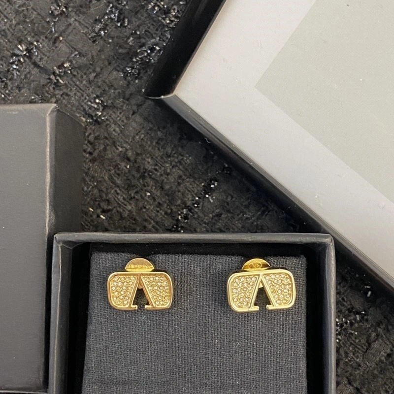 Unisex Valentino Earrings 210315