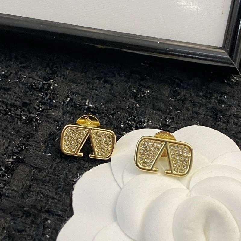 Unisex Valentino Earrings 210315