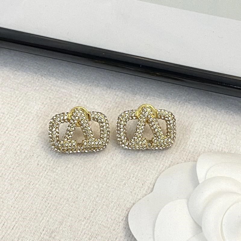 Sleek Valentino Earrings 209647