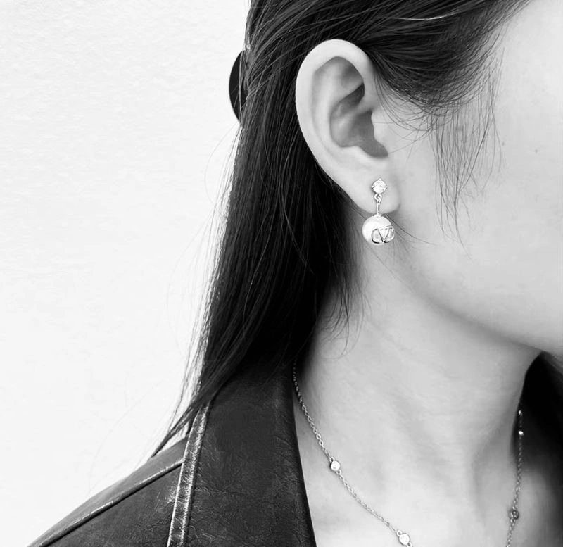 Valentino Earrings Sustainable 209639