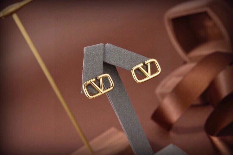 MoistureWicking Valentino Earrings 209093