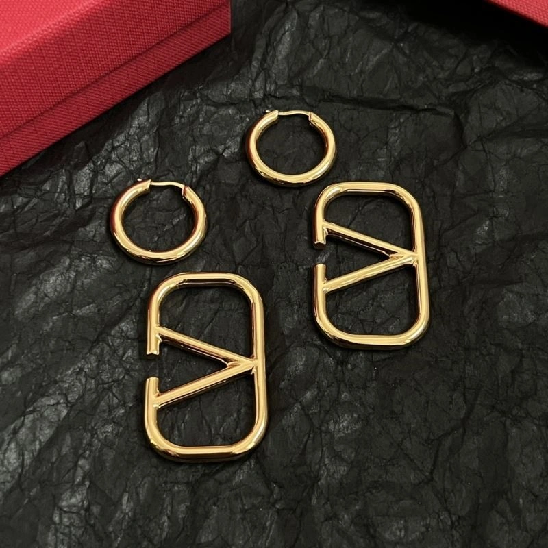 Efficient Valentino Earrings 209071