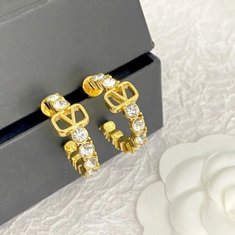 Valentino Earrings Versatile 209064