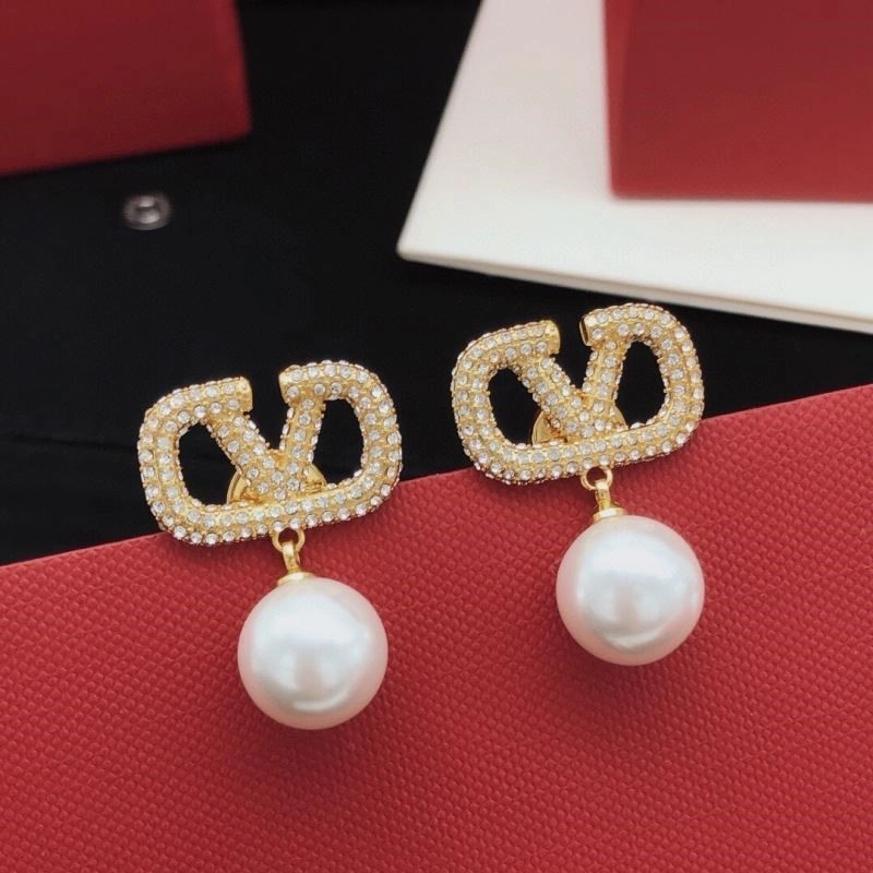 Valentino Earrings Sophisticated 208456