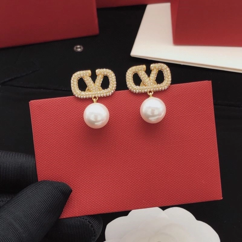 Valentino Earrings Sophisticated 208456