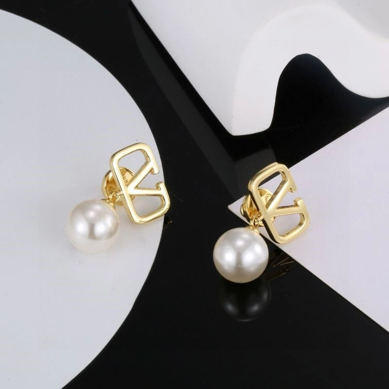 Neat Valentino Earrings 208418