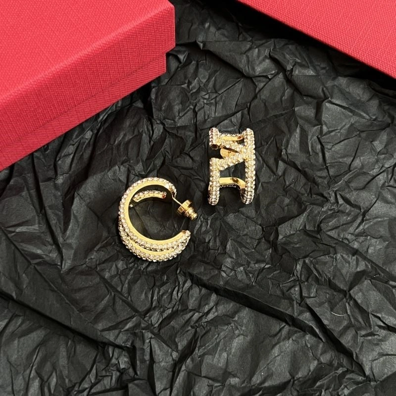 Valentino Earrings Trendsetting 208419