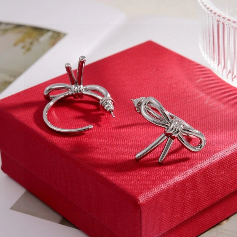 Valentino Earrings UrbanStyle 208406