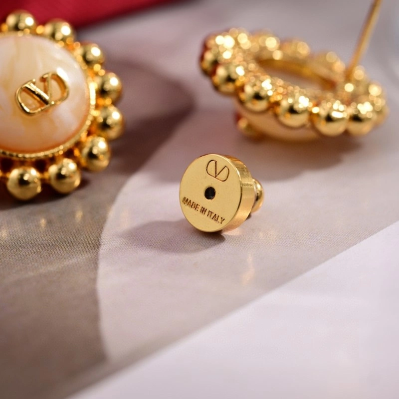 Comfortable Valentino Earrings 208435