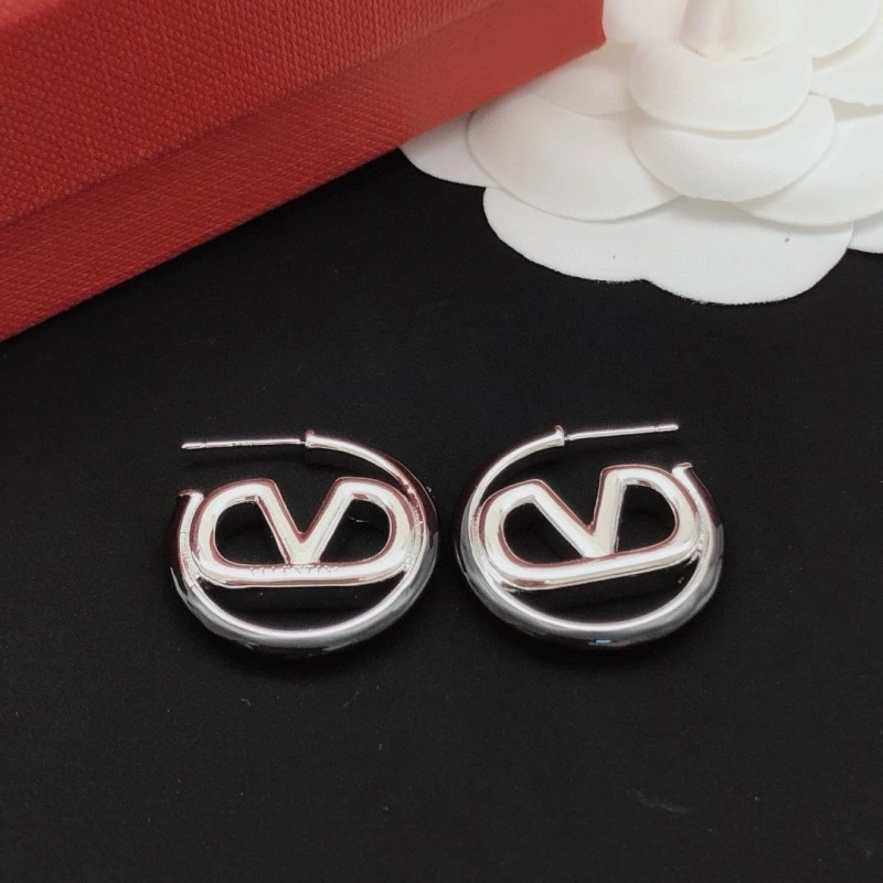 Lightweight Valentino Earrings 207719