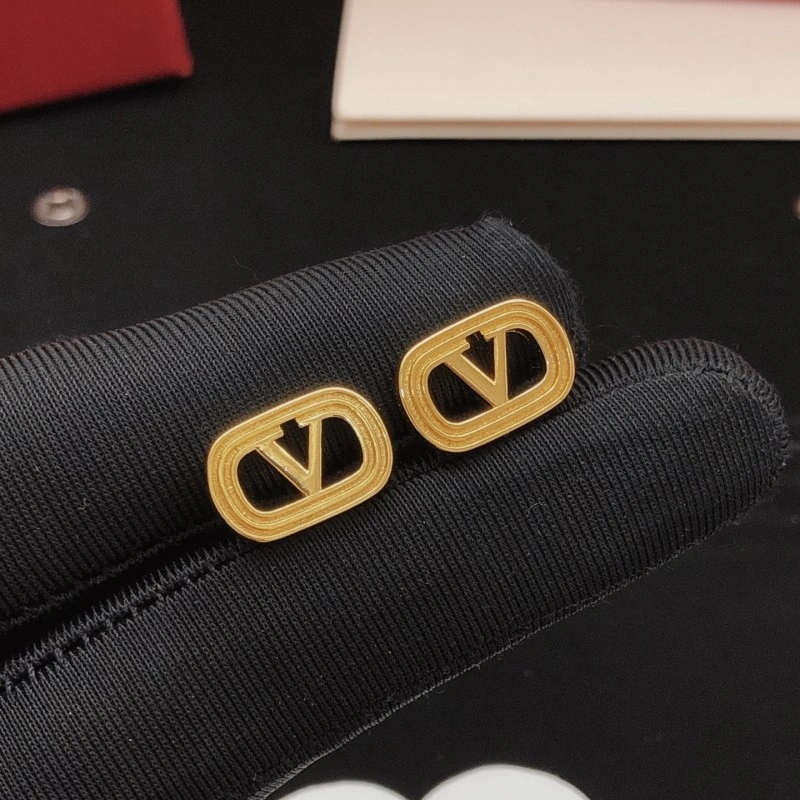Tailored Valentino Earrings 207711